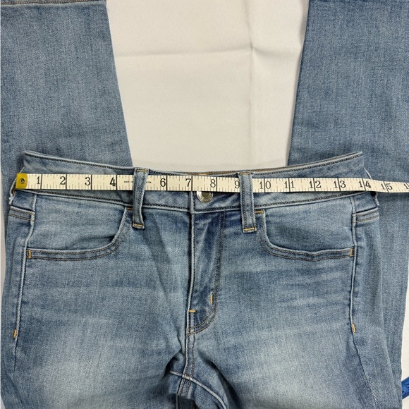 American Eagle Outfitters Blue Skinny Jeans with Faded Wash - Picture 5 of 7